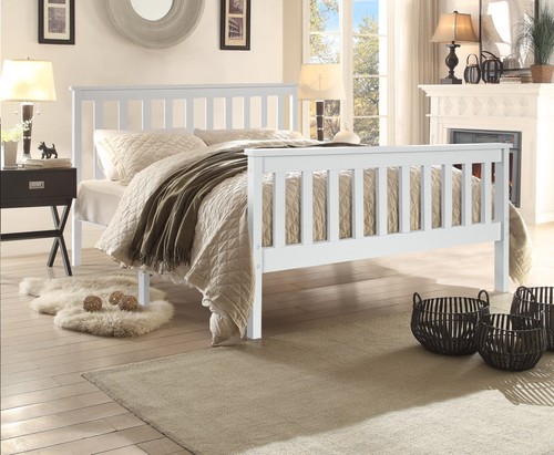 White 4ft 3ft wooden bed - 4ft,